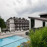 Crona Karpaty 호텔 4*