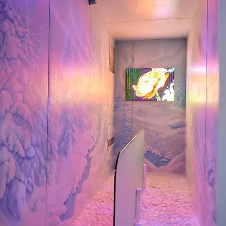 Crona Karpaty Hotel Skhidnytsia