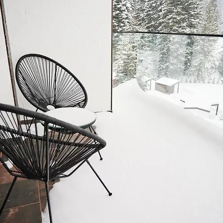 Crona Karpaty Hotel