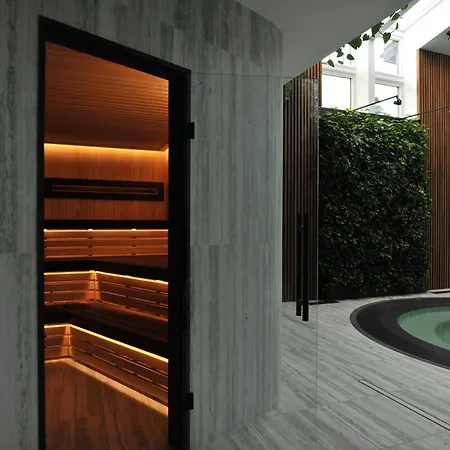 Crona Karpaty Hotel Skhidnytsia