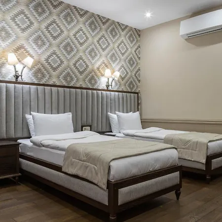 Crona Karpaty Hotel Skhidnytsia