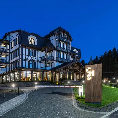 Crona Karpaty Hotell