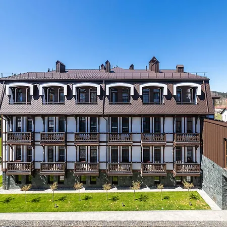 Crona Karpaty Hotell