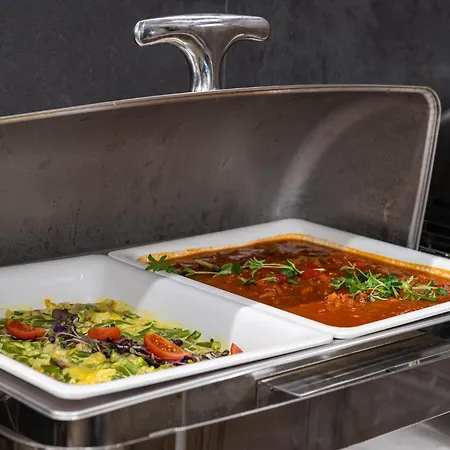 Crona Karpaty Skhidnytsia