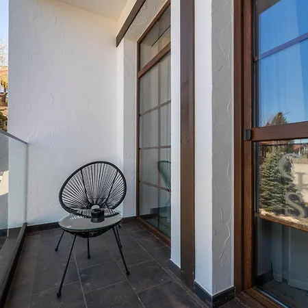 מלון Crona Karpaty 4*